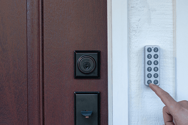 ổ khóa cửa thông minh